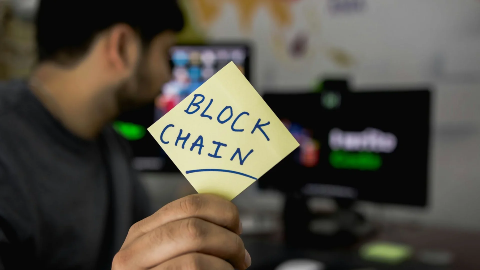aave-desplome-defi-hackeo-kelp-aave-precio-caida Aave precio caída