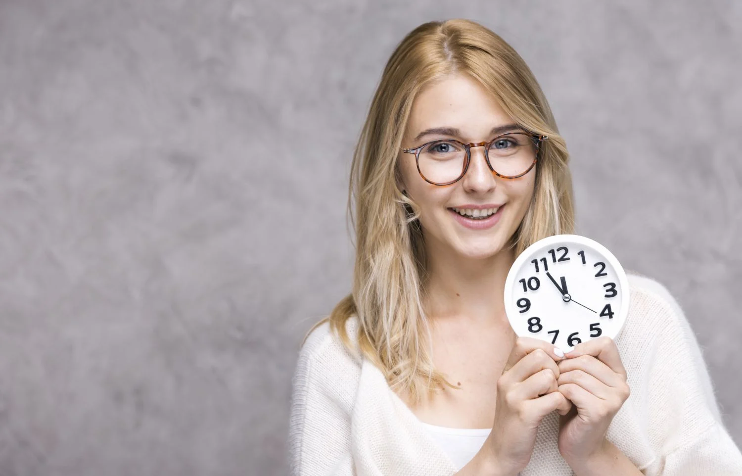 No es la dieta, es el horario: Por qué el 'ayuno de luz' es la tendencia de salud que arrasa en Madrid este mes