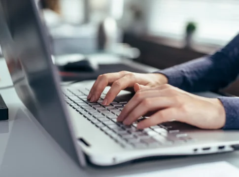 ¿Vendes en Wallapop? Cómo declarar tus ganancias este 2026 para evitar multas de Hacienda ¿Vendes en Wallapop? Cómo declarar tus ganancias este 2026 para evitar multas de Hacienda