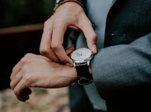 pexels-hugo-martinez-3935355-18047275 Gestionar bien el tiempo