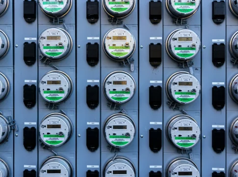 precio-luz-espana-hoy-cae-34-p-factura-electrica-ba factura eléctrica barata