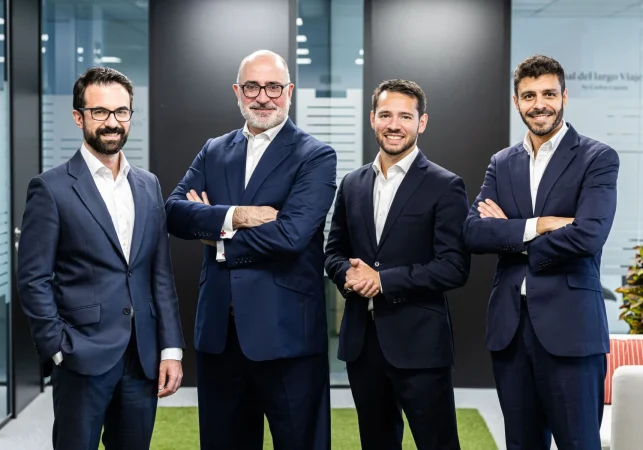 Principios básicos para abordar los mercados desde una perspectiva analítica, paciente y orientada a largo 1 Merca2 Horos AM_Javier Ruiz, José María Concejo (CEO), Alejandro Martín y Miguel Rodríguez Imagen: Horos AM