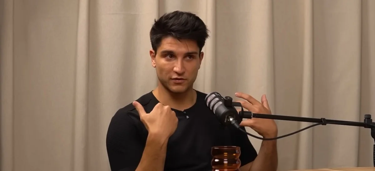 Hugo Hernández, psicólogo: “Es muy fácil que te quedes en una relación que no te satisface porque piensas que no puedes aspirar a algo mejor” Hugo Hernández, psicólogo: “Es muy fácil que te quedes en una relación que no te satisface porque piensas que no puedes aspirar a algo mejor”