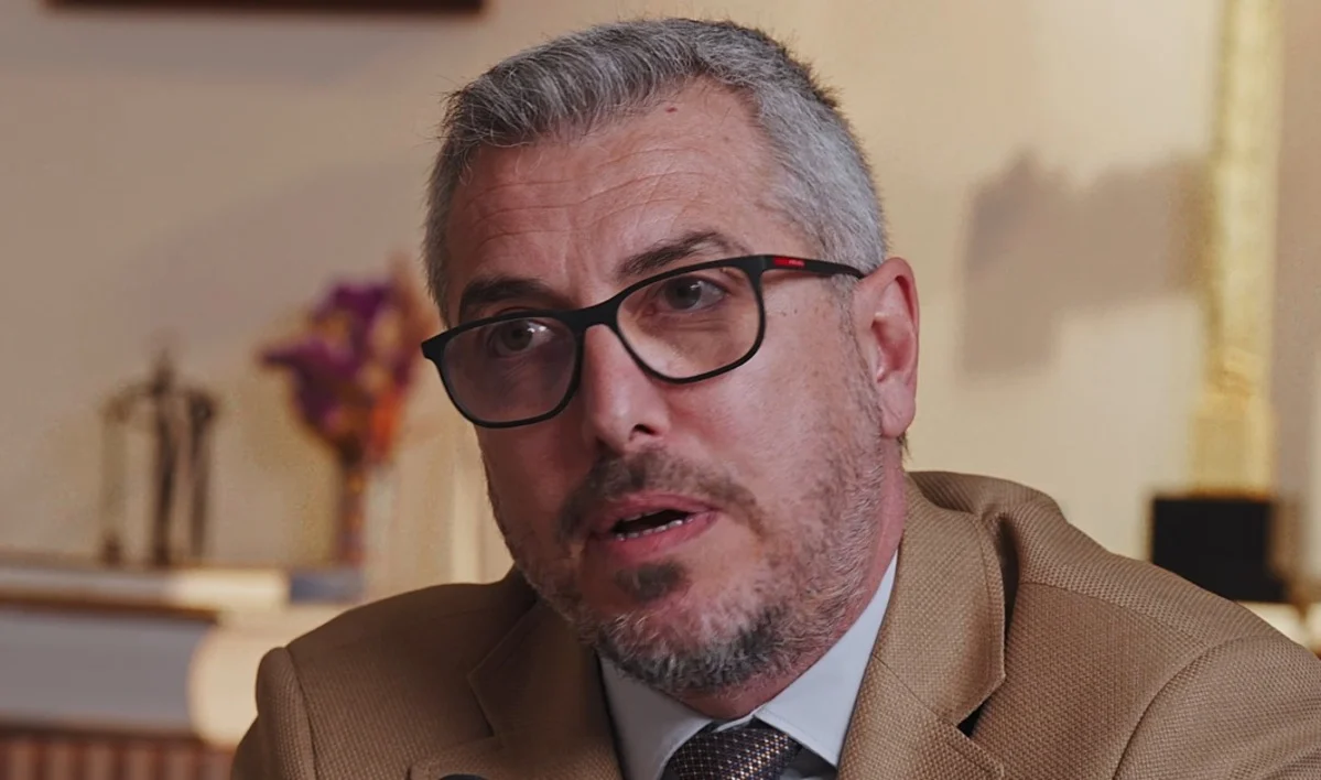 Lorenzo Ramírez (50), periodista: “Cuatro directivos de empresas de inteligencia artificial fueron nombrados tenientes coroneles en el Pentágono” Lorenzo Ramírez (50), periodista: “Cuatro directivos de empresas de inteligencia artificial fueron nombrados tenientes coroneles en el Pentágono”