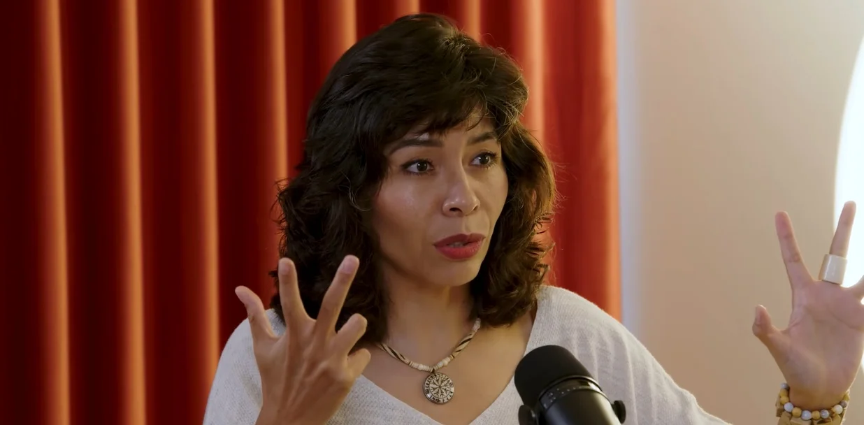 Magaly Lopez, psicoterapeuta: “lo que mi abuela calló, lo está hablando mi cuerpo con sus enfermedades” Magaly Lopez, psicoterapeuta: “lo que mi abuela calló, lo está hablando mi cuerpo con sus enfermedades”