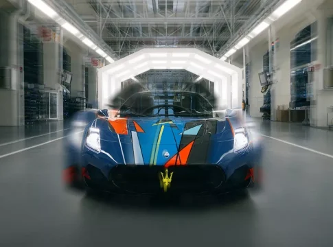 Stellantis: la estrategia a largo plazo pasa por la recuperación en Norteamérica Imagen: Stellantis Maserati officine Stellantis: la estrategia a largo plazo pasa por la recuperación en Norteamérica