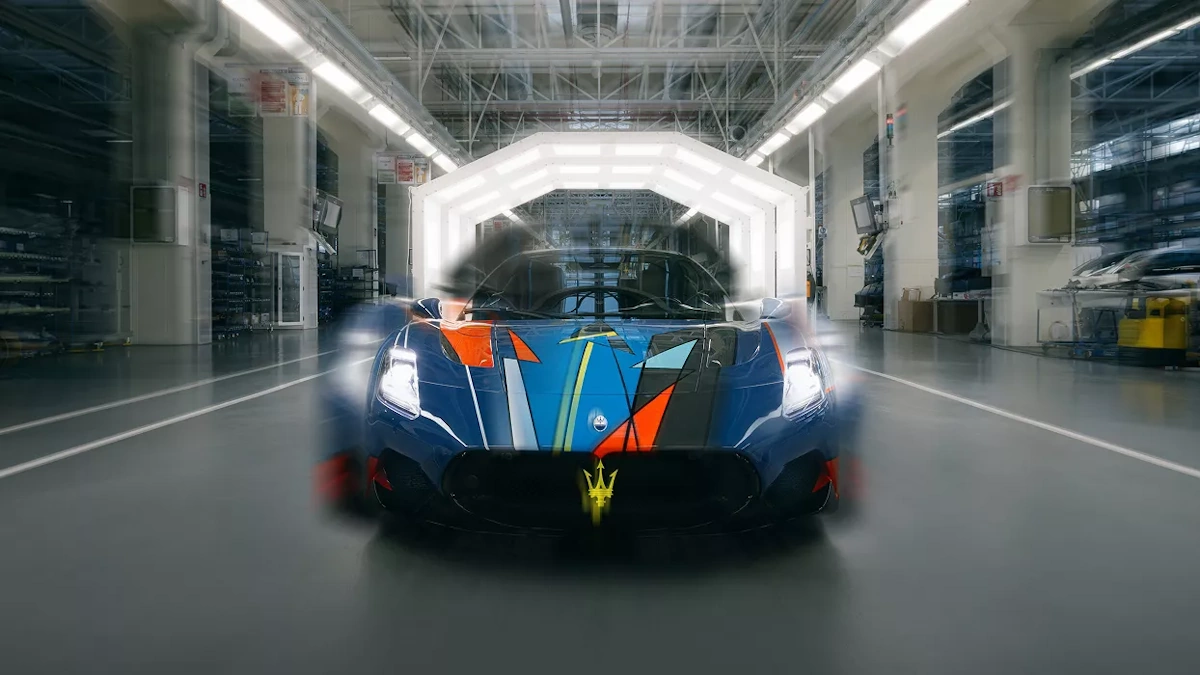 Stellantis: la estrategia a largo plazo pasa por la recuperación en Norteamérica Imagen: Stellantis Maserati officine Stellantis: la estrategia a largo plazo pasa por la recuperación en Norteamérica
