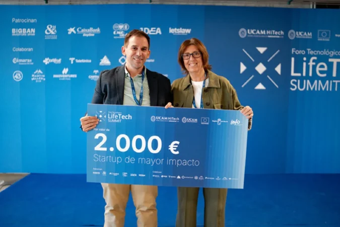 Airway Shield y Polar Nanopharma ganadoras de la Vedición del LifeTech Summit en UCAM Hitech 2 Merca2 Premiados Merca2
