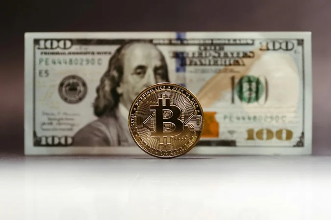 ¿Qué es y por qué se está disparando la tokenización de la deuda de EE.UU.? 1 Merca2 El mercado de Treasuries tokenizados ya mueve unos 15.000 millones de dólares. Imagen: Pexels