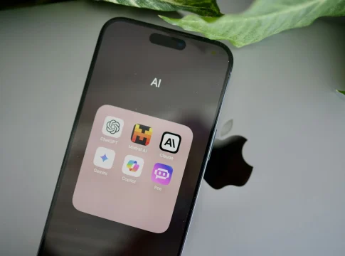 apple-openai-demanda-chatgpt-portada Apple OpenAI demanda