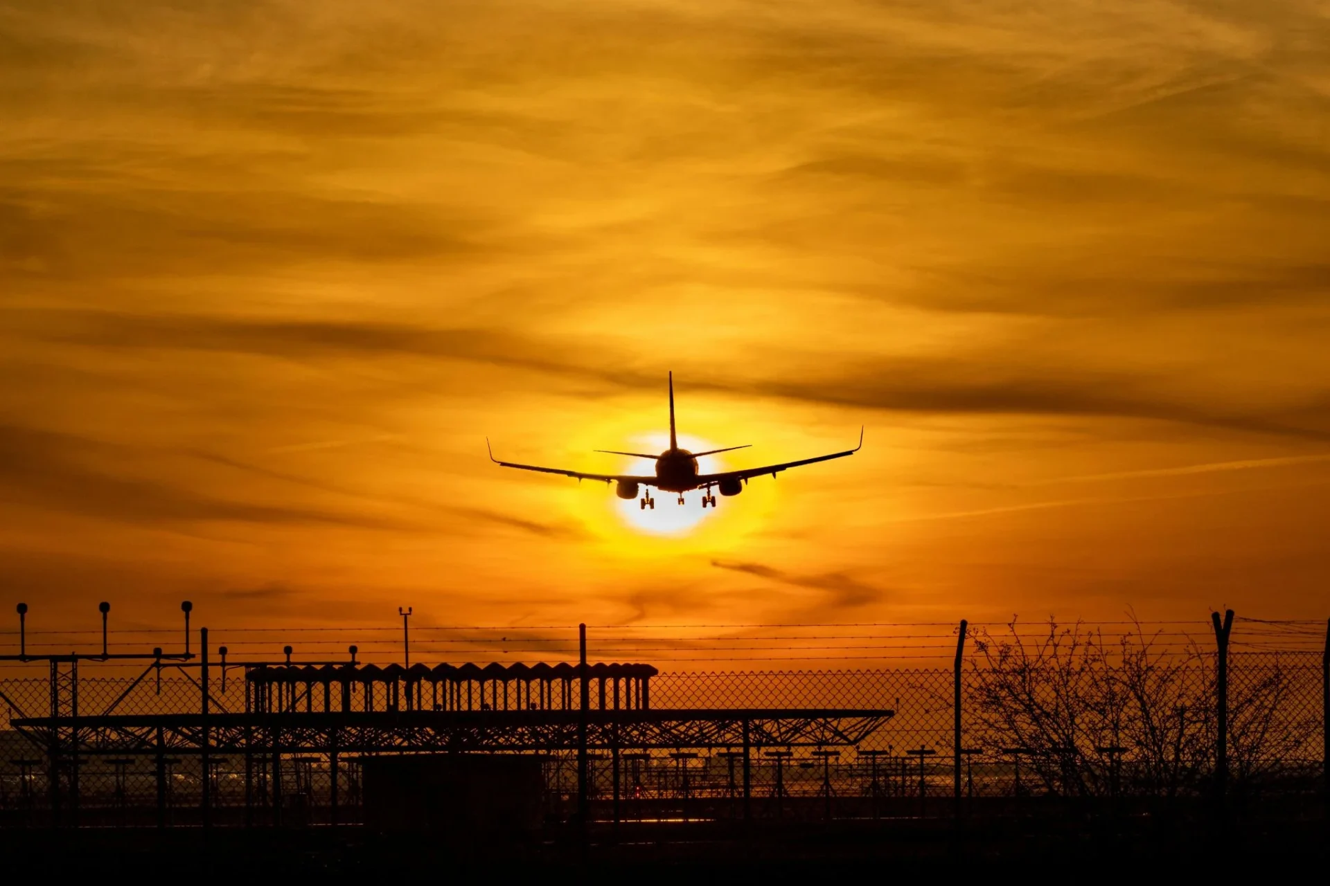 nuevas-rutas-aereas-espana-barcelona-mal-portada nuevas rutas aéreas España