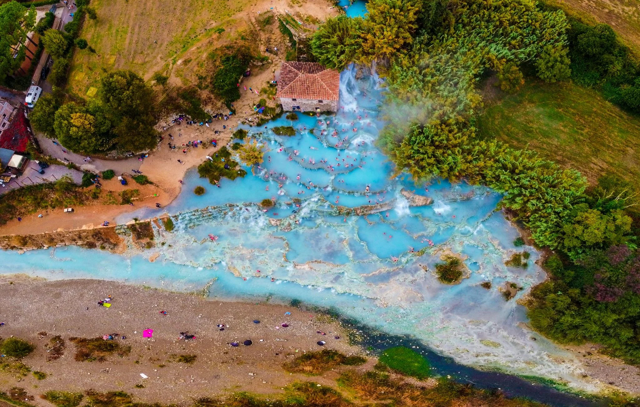 Baños de agua caliente: ocho termas naturales gratuitas en España 1 Merca2 termas naturales España