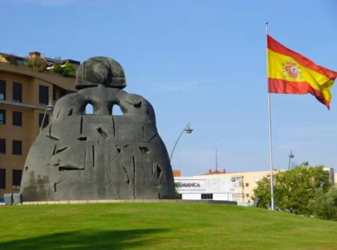 Alcobendas_-_Glorieta_de_la_Menina_2