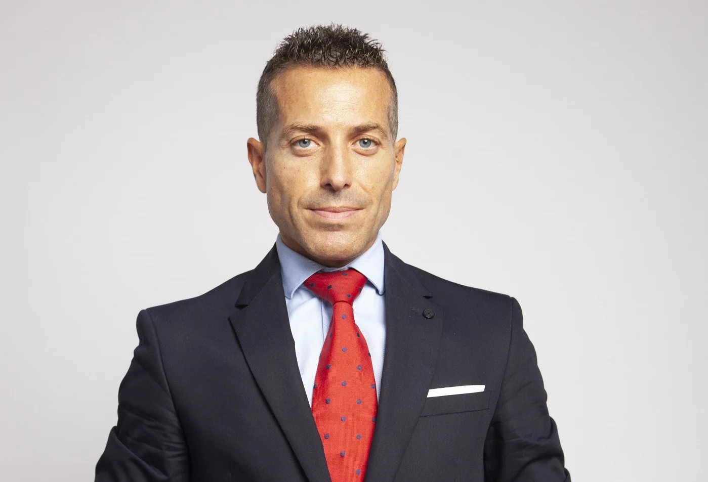 Ángel Gómez (Éxito Bursátil) Ángel Gómez (Éxito Bursátil)