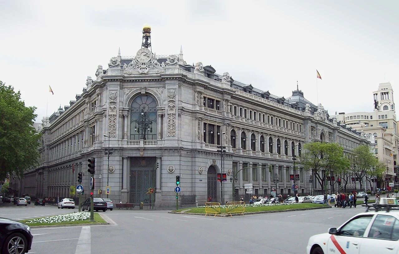 Banco de España convoca 65 plazas de técnico generalista con sueldo competitivo