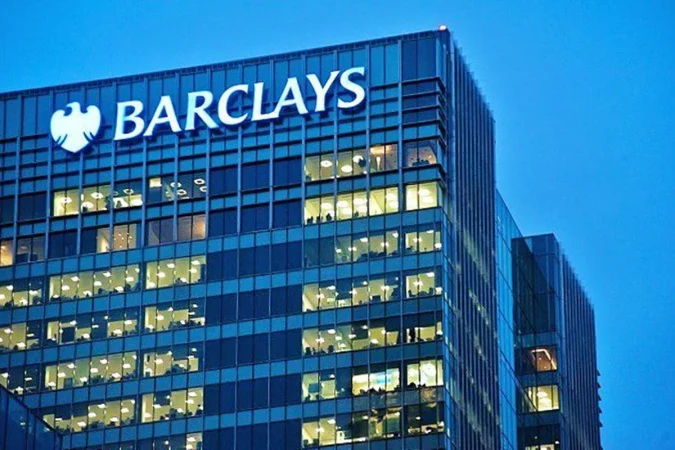 Sin Alemania no hay paraíso: Barclays avisa de que a Telefónica no le basta con brillar en España y Brasil 2 Merca2 Oficinas de Barclays