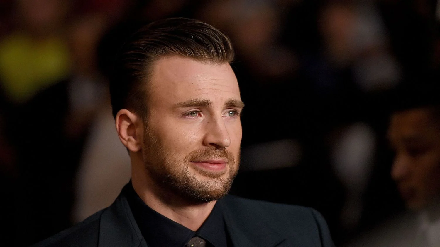Chris Evans rebaja más de medio millón su mansión de Hollywood: señal del mercado de lujo en Los Ángeles