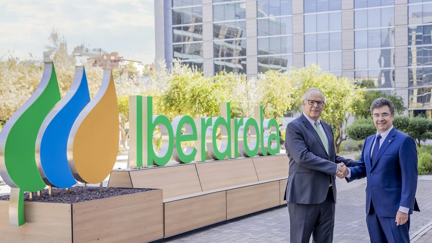 De izquierda a derecha, Mario Ruiz-Tagle, CEO de Iberdrola España, y José Miguel García, CEO de Vodafone España De izquierda a derecha, Mario Ruiz-Tagle, CEO de Iberdrola España, y José Miguel García, CEO de Vodafone España Fuente: Vodafone