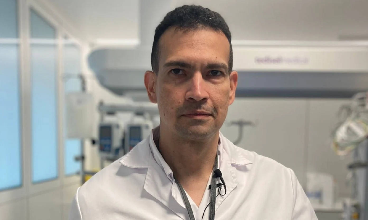 Dr. Arnoldo Santos Oviedo Fuente: Quirónsalud
