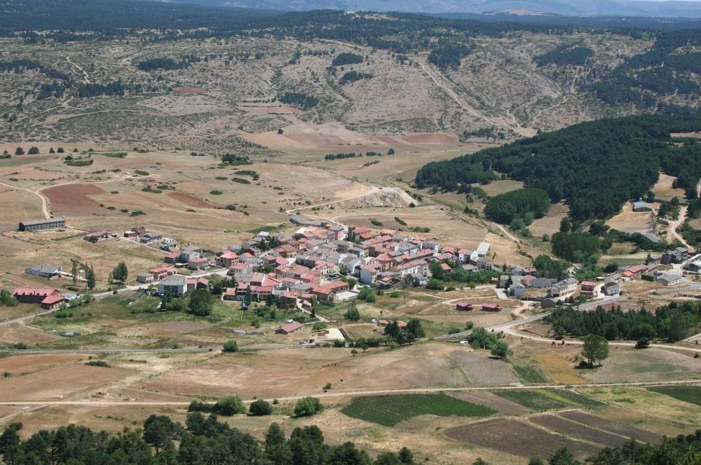 El pueblo fantasma de Teruel que ha cobrado vida y es el destino más buscado del verano El pueblo fantasma de Teruel que ha cobrado vida y es el destino más buscado del verano