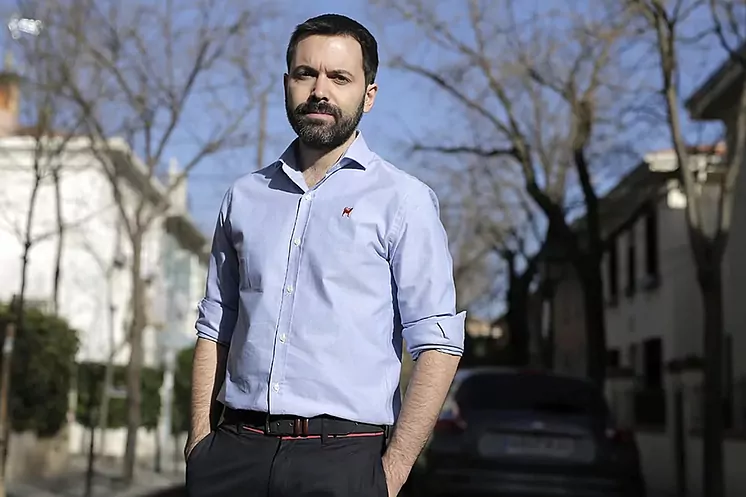 Juan Ramón Rallo alerta: la crisis económica de Argentina se agrava con inflación y salarios reales en caída