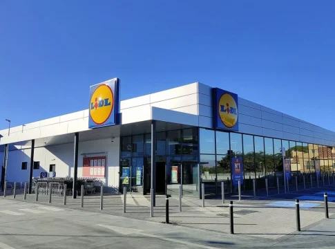 Lidl revienta el mercado de las freidoras de aire con un descuento directo en su electrodoméstico estrella Lidl revienta el mercado de las freidoras de aire con un descuento directo en su electrodoméstico estrella