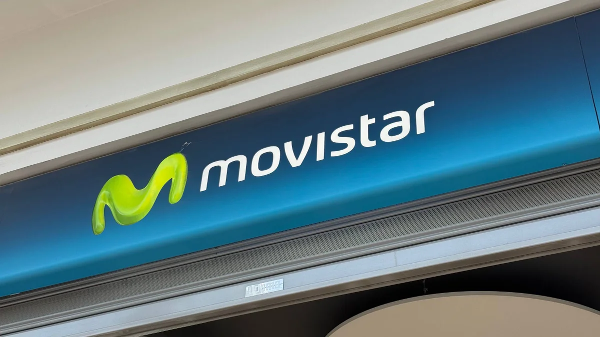 Movistar lanza una tarifa ilimitada a 5€ y aviva la guerra telecomunicaciones España