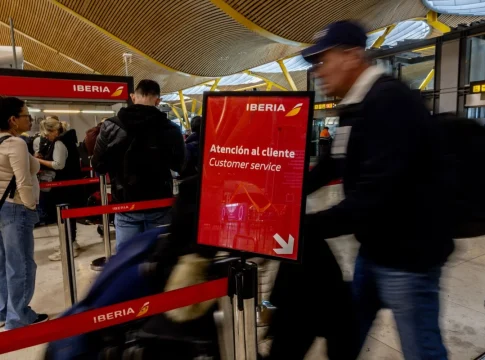 Mostrador de Iberia, parte de IAG. Agencias Mostrador de Iberia, parte de IAG. Agencias