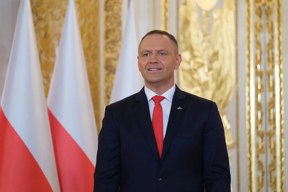 Crisis entre Polonia y Ucrania: Nawrocki retira la condecoración a Zelenski y amenaza con retirar la ayuda militar