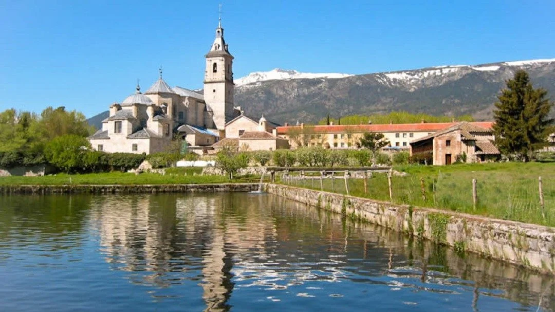 Rascafría en verano: la piscina natural de Las Presillas que Madrid tiene y casi nadie aprovecha bien Rascafría en verano: la piscina natural de Las Presillas que Madrid tiene y casi nadie aprovecha bien