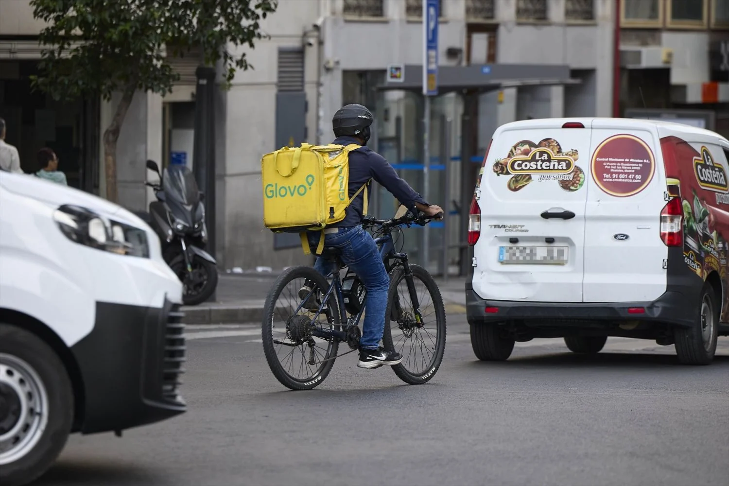 Repartidor de Glovo en Madrid. Fuente: Agencias Repartidor de Glovo en Madrid. Fuente: Agencias