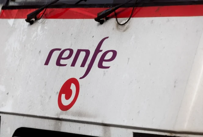 Renfe acusa al gobierno de Ayuso de discriminar con la TTP 1 Merca2 Tren de Cercanías Renfe. Fuente: Agencias