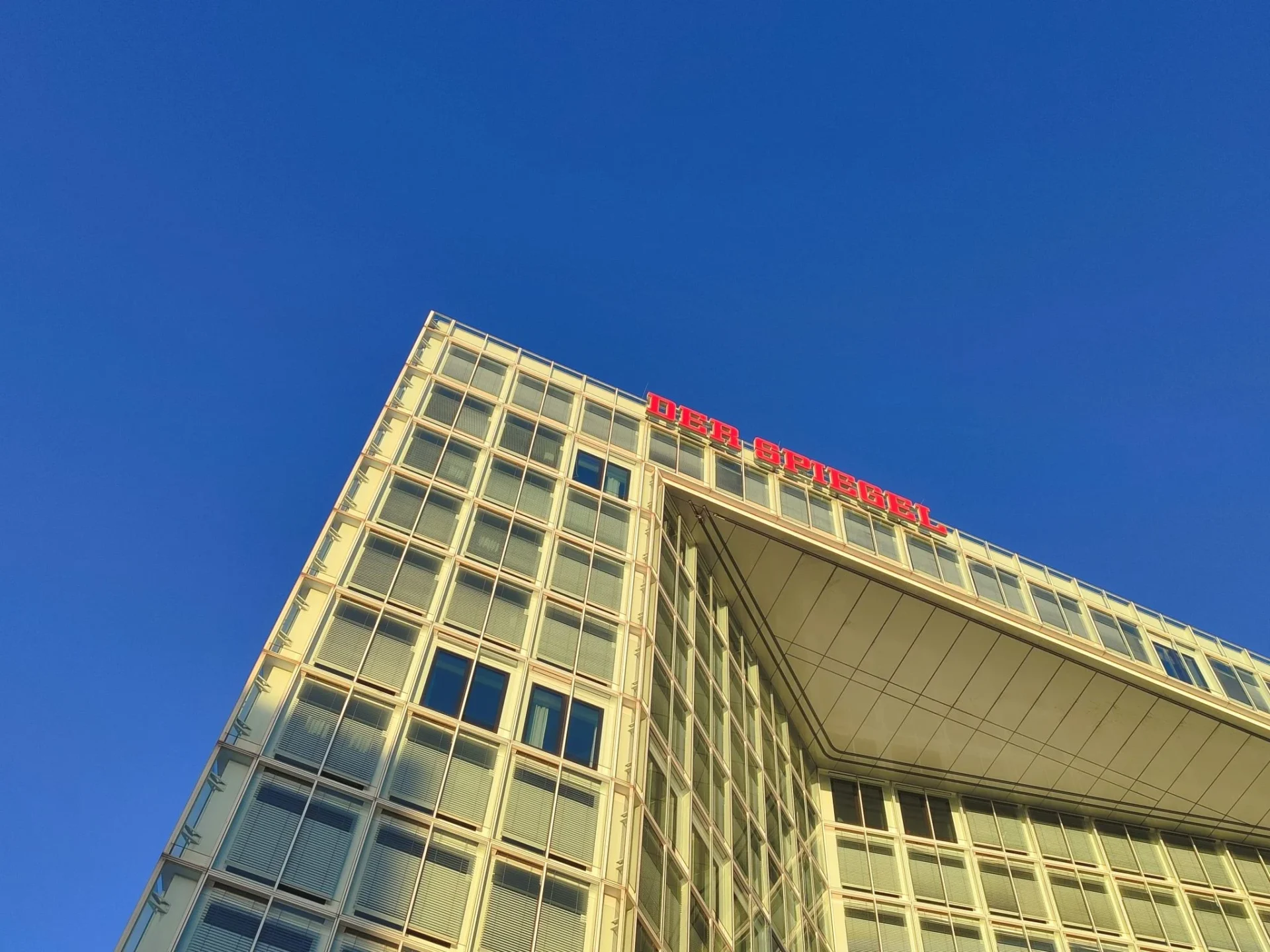 alemania-busca-medicos-dermatologos-2026-portada médico Alemania 2026