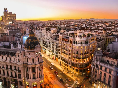 banca-bolsa-espanola-analisis-sector-portada banca bolsa española