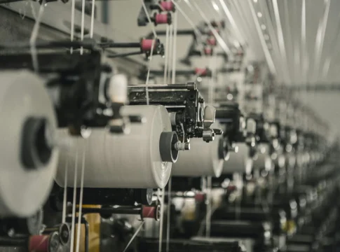 bezos-invierte-textiles-sostenibles-bact-portada textiles sostenibles bacterias