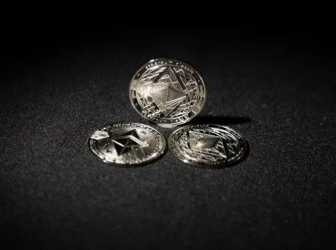 bitmine-compra-ethereum-92-millones-portada Bitmine compra Ethereum 92 millones
