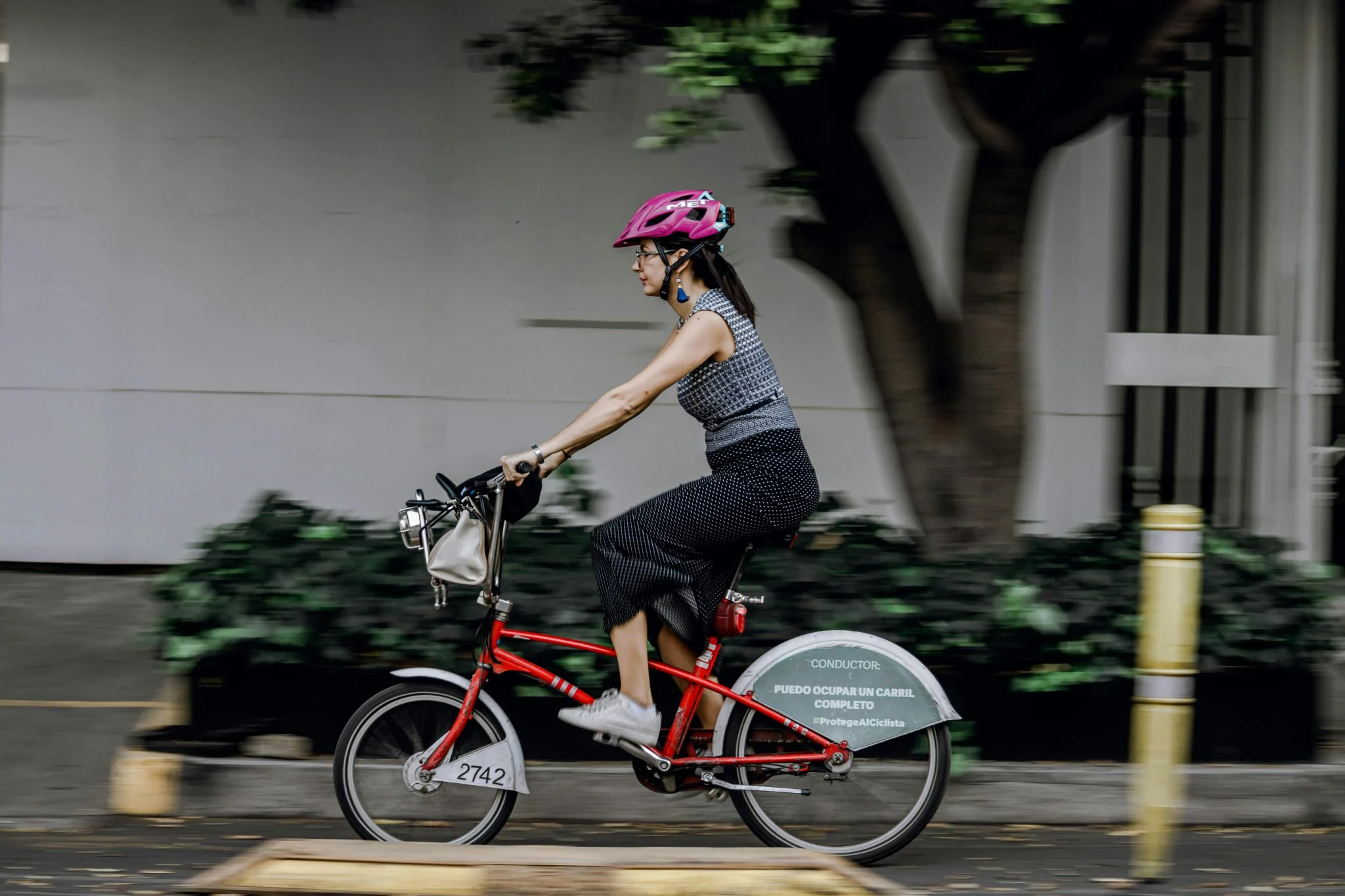 BOE oficializa la eliminación de arcenes para construir carriles bici 1 Merca2 BOE carriles bici