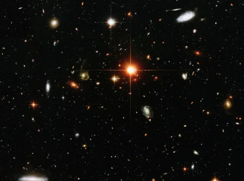 cumulo-galaxias-hubble-macs0329-lente-gr-portada cúmulo de galaxias Hubble