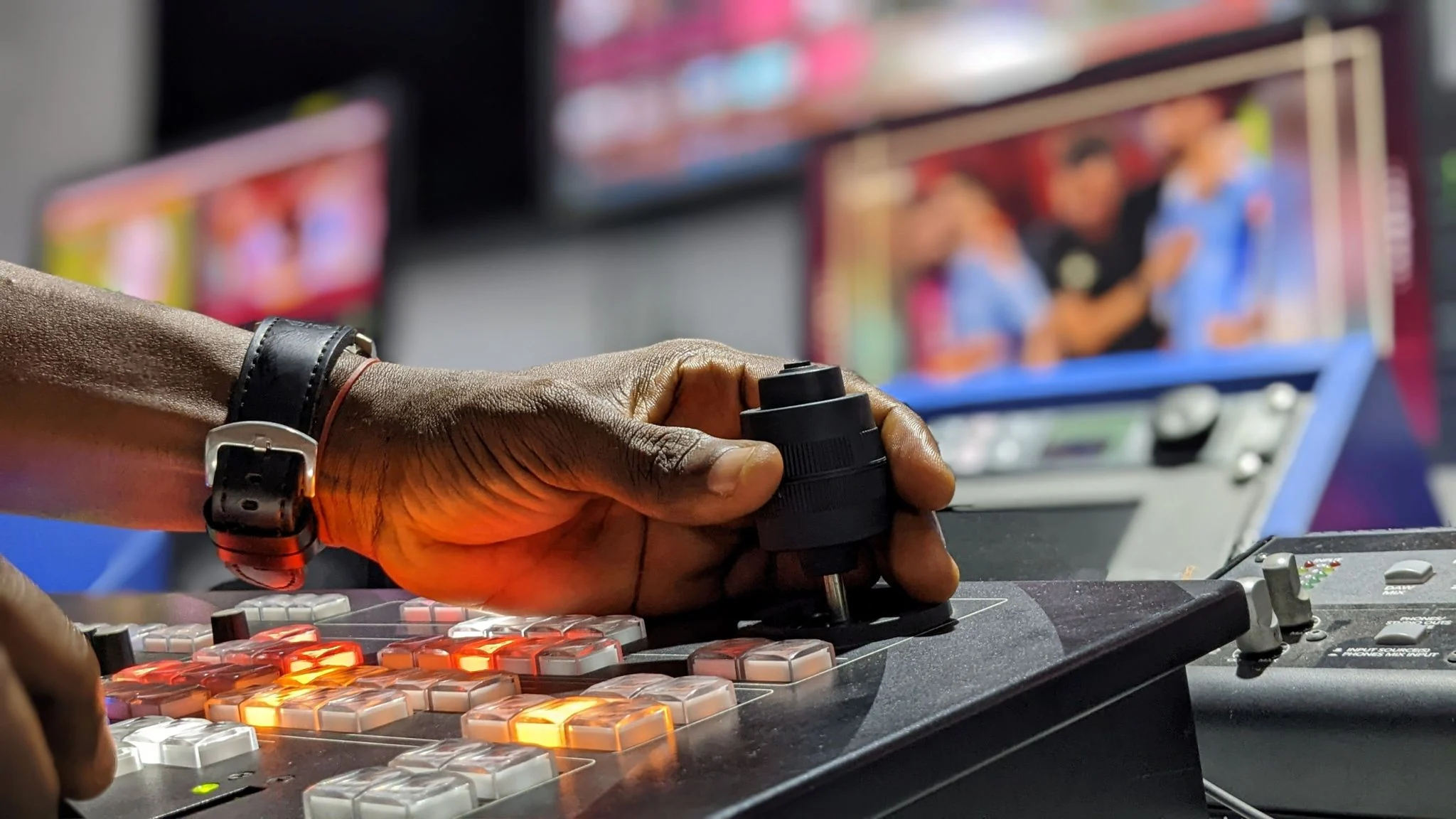 TVE retira 'Cifras y Letras' de la parrilla por el Mundial de Fútbol 1 Merca2 RTVE programación verano
