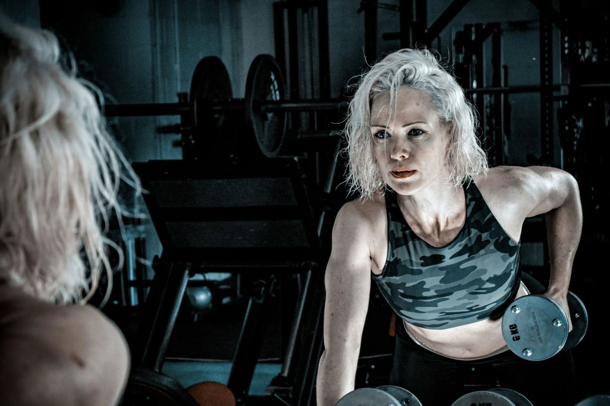 Entrenamiento después de los 50: 5 estrategias de un hombre de 58 años para conservar músculo y definición 1 Merca2 5 estrategias fitness