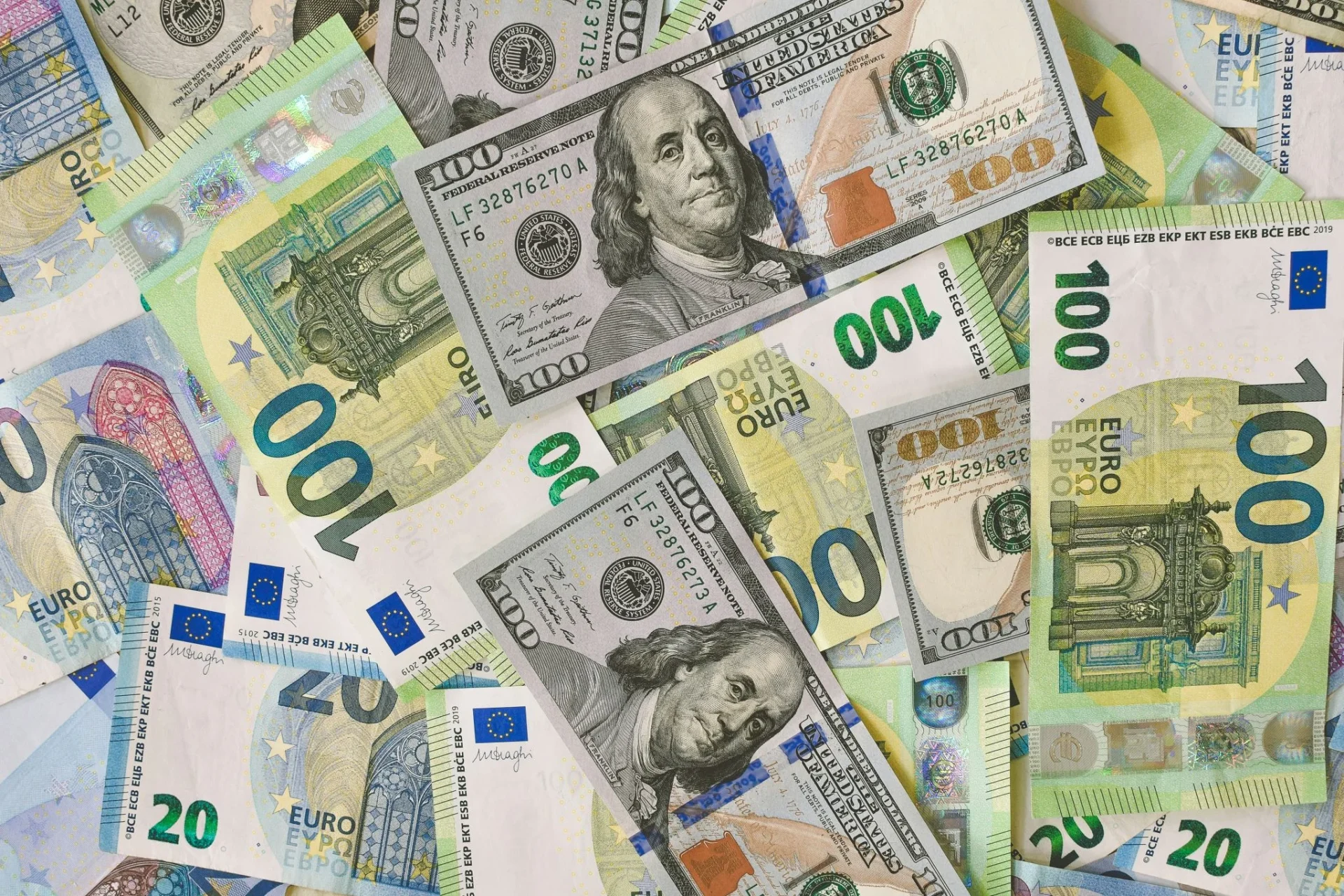 eur-usd-hoy-dolar-subida-tipos-portada EUR/USD hoy