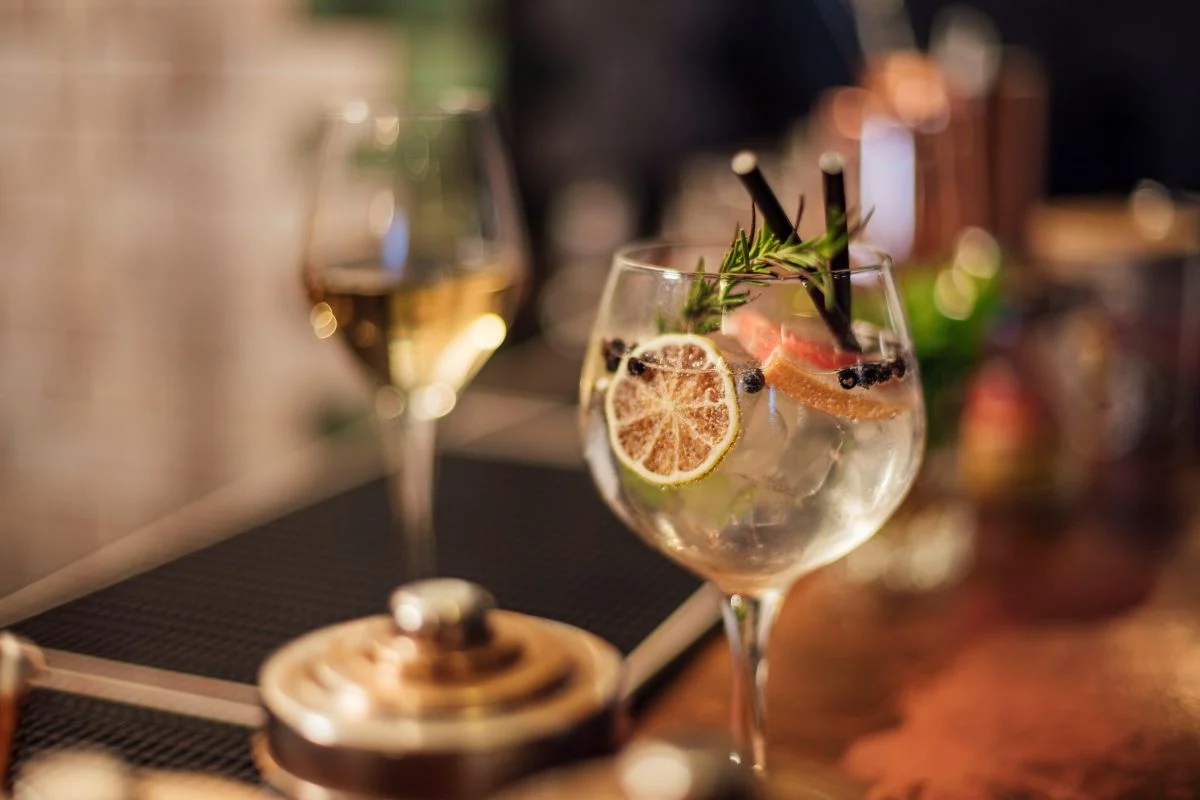 La ginebra celebra su Día Mundial como símbolo de creatividad, tradición y nuevas experiencias de consumo