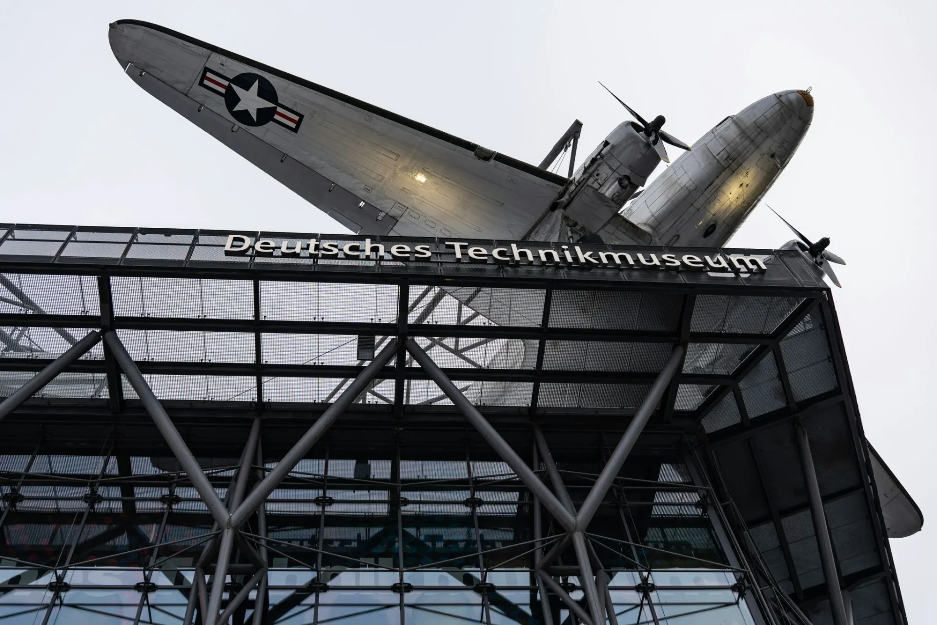 ila-berlin-defensa-contratos-record-2026-portada ILA Berlín defensa