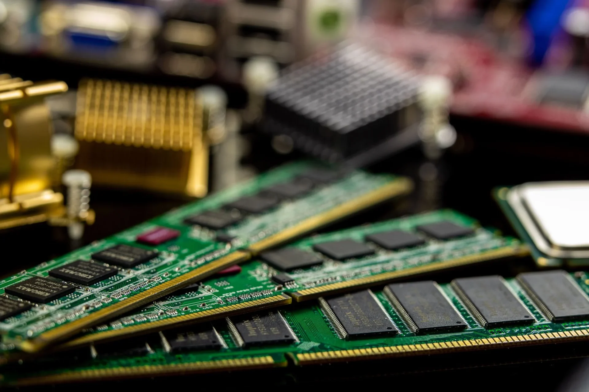 kingston-technology-historia-venta-recom-portada Kingston Technology historia