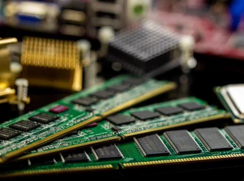 kingston-technology-historia-venta-recom-portada Kingston Technology historia