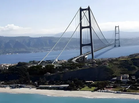 puente de Mesina