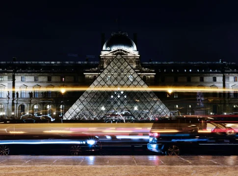 rediseno-louvre-2026-transformacion-monu-portada rediseño Louvre 2026