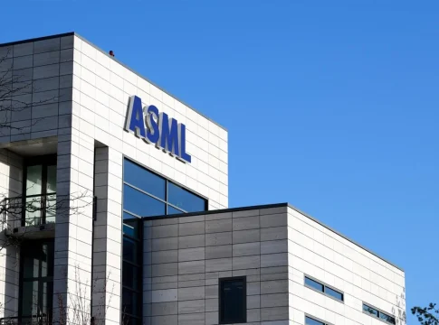ASML ASML
