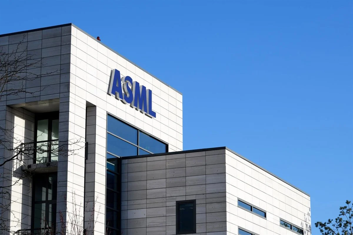 ASML