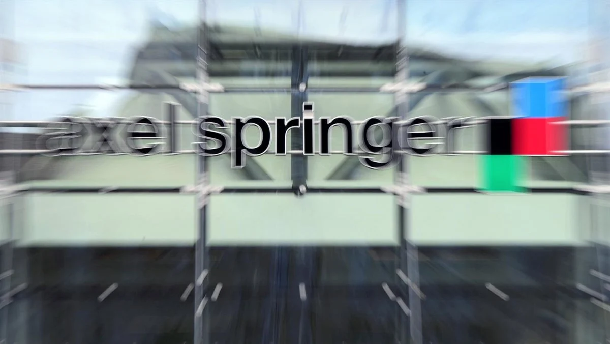 Axel Springer Axel Springer compra The Telegraph.